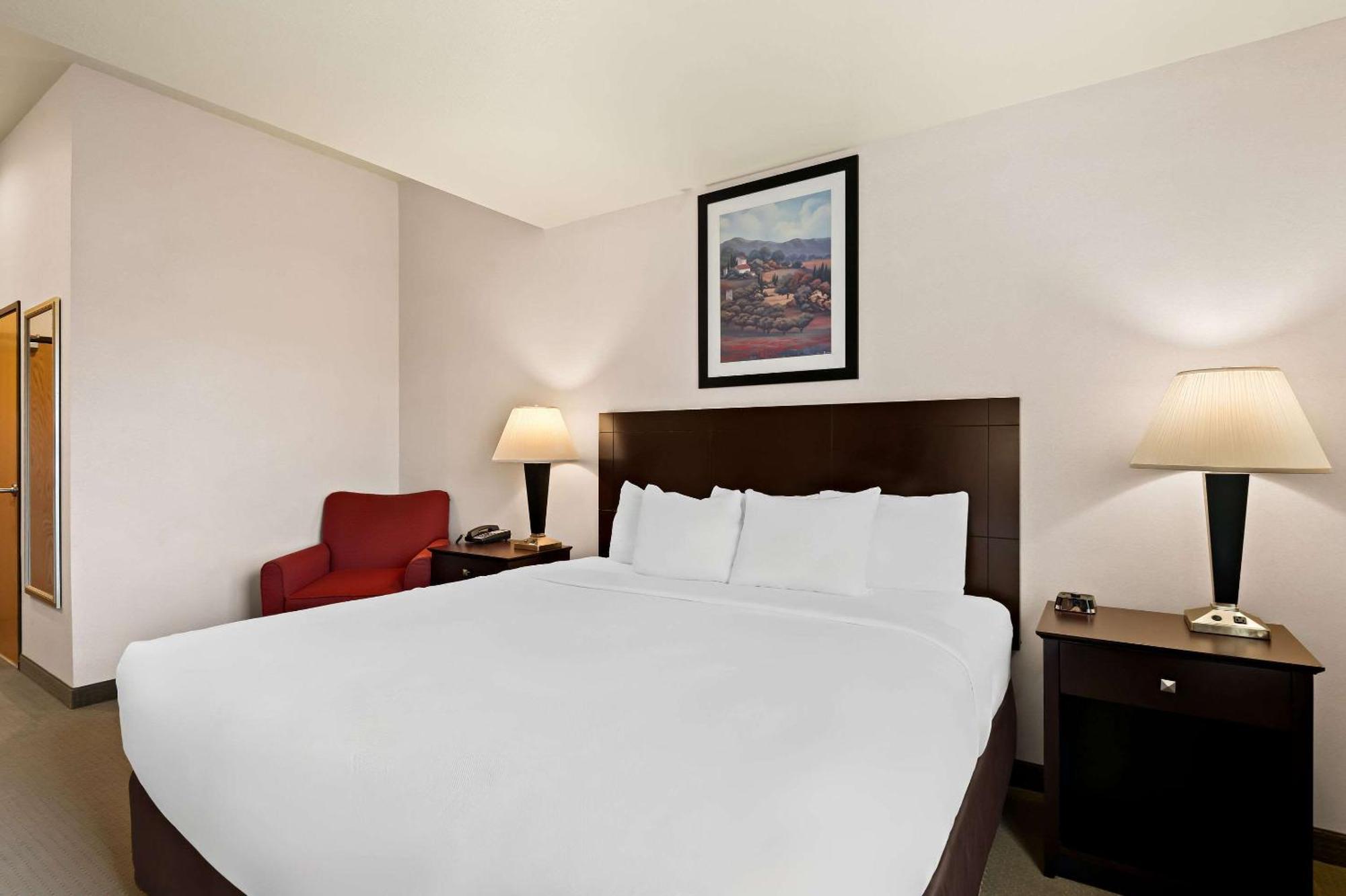 Comfort Inn & Suites Creswell Екстер'єр фото