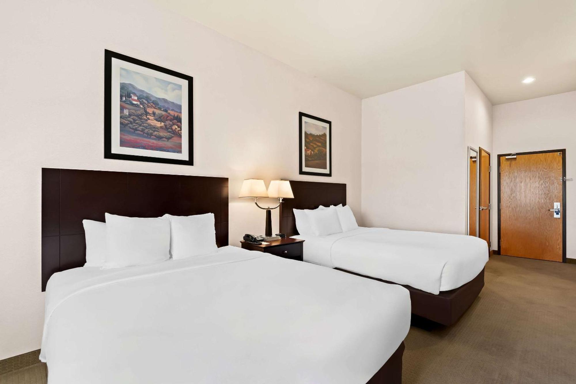 Comfort Inn & Suites Creswell Екстер'єр фото